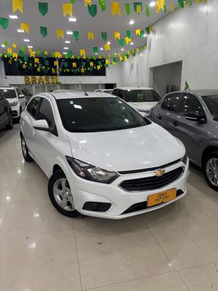 CHEVROLET ONIX 1.4 MPFI LT 8V FLEX 4P AUTOMÁTICO CHEVROLET ONIX 1.4 MPFI LT 8V FLEX 4P AUTOMÁTICO